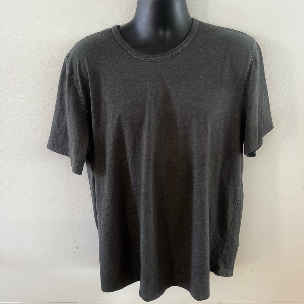 The Normal Brand men’s crew neck tee shirt size XXL (N1)